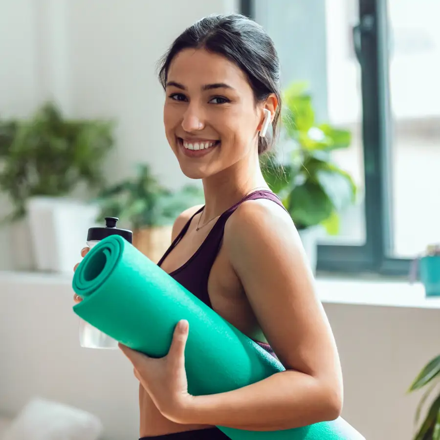 'The mermaid': el ejercicio de la sirena de pilates perfecto para acabar con la rigidez de espalda tras pasar horas sentado