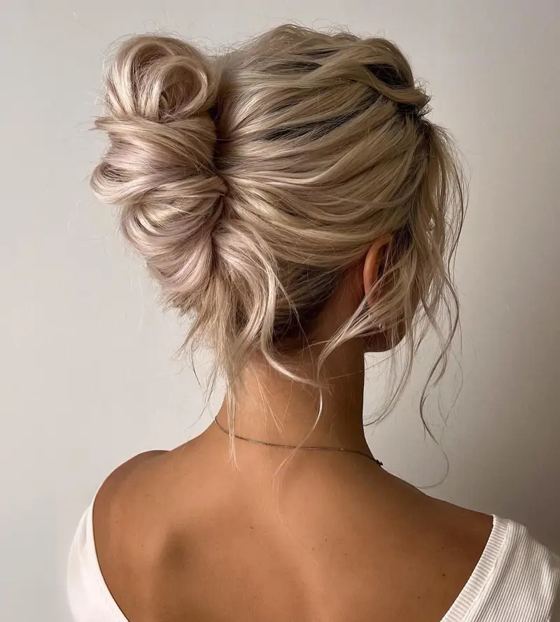 recogido french twist
