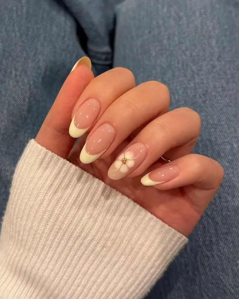 manicura francesa color pastel