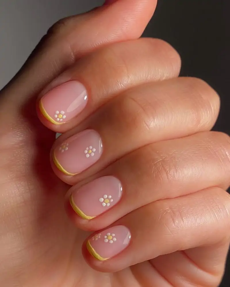 manicura francesa color pastel