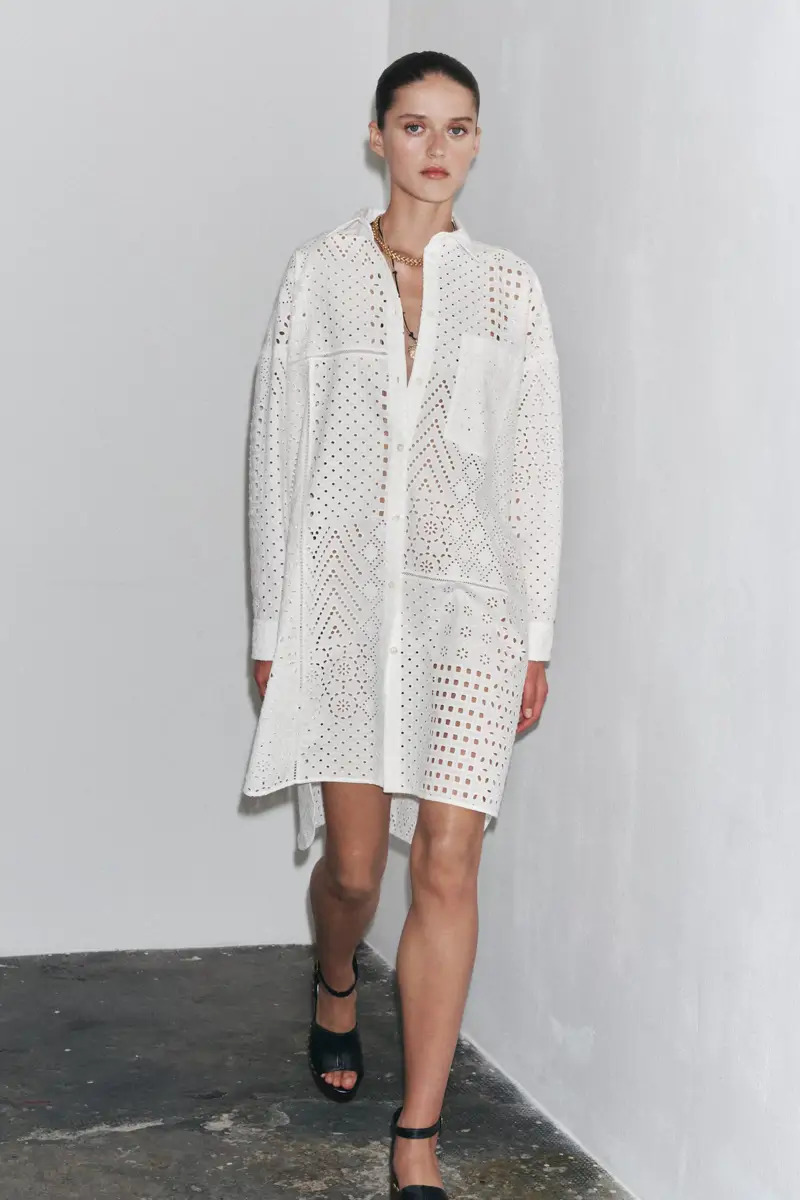 Vestido bordados Zara 