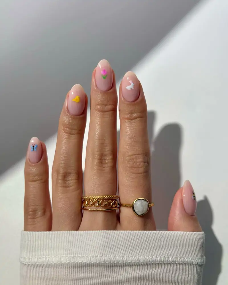 Diseños de uñas con florecitas verano 2025 2