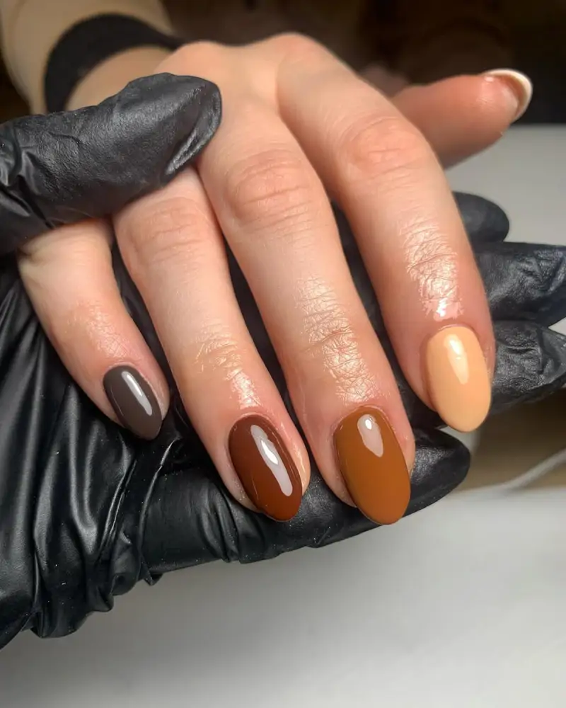 manicura tonos tierra