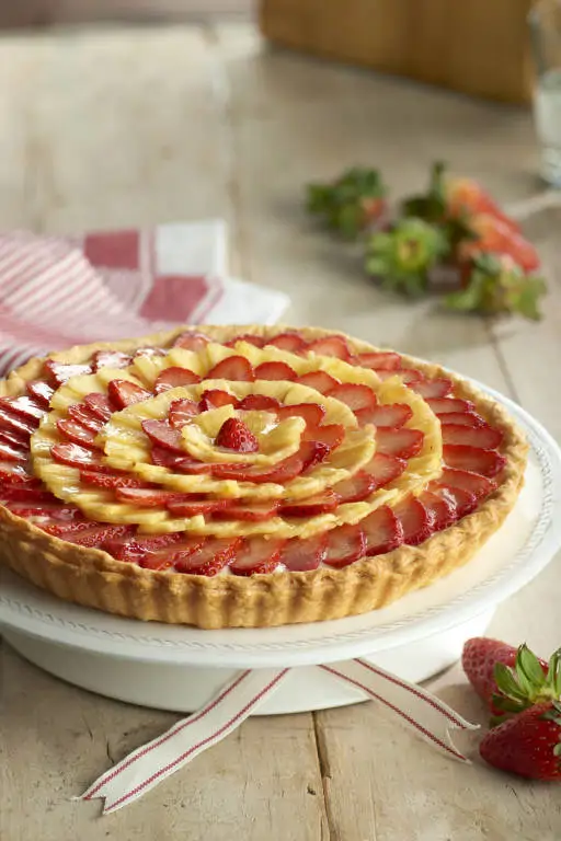 Tarta de hojaldre con frutas