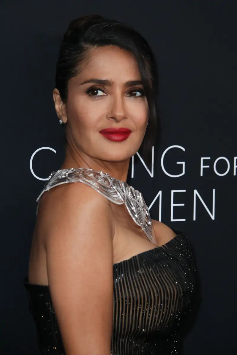 Lavar la cara mañanas Salma Hayek