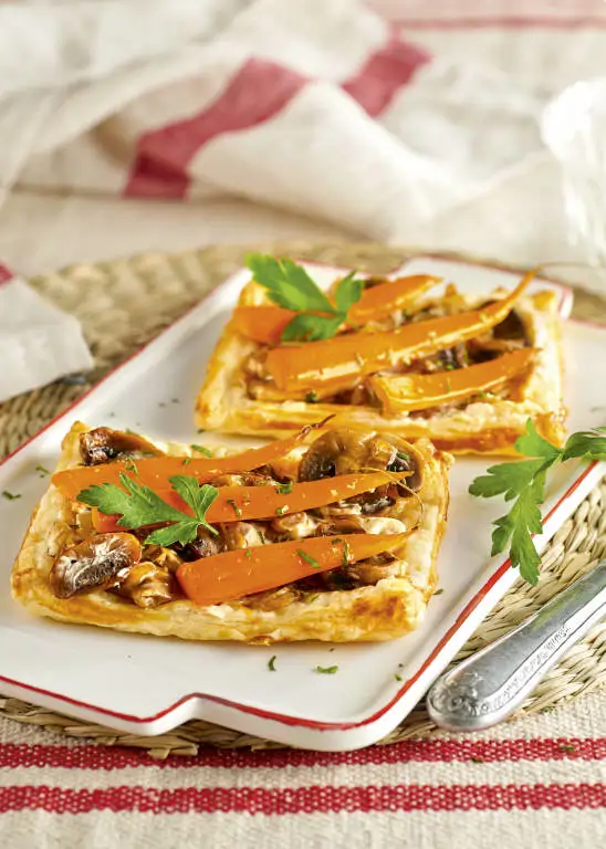 recetas con champiñones Hojaldre de zanahoria y champiñones