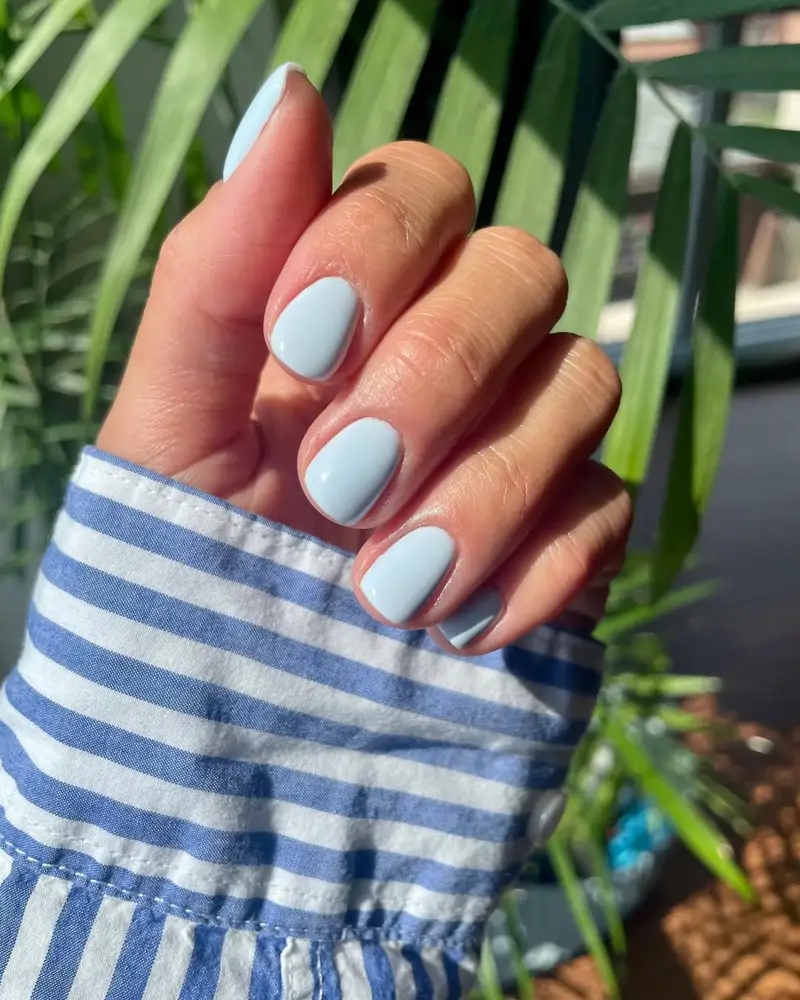 uñas pastel para verano azules