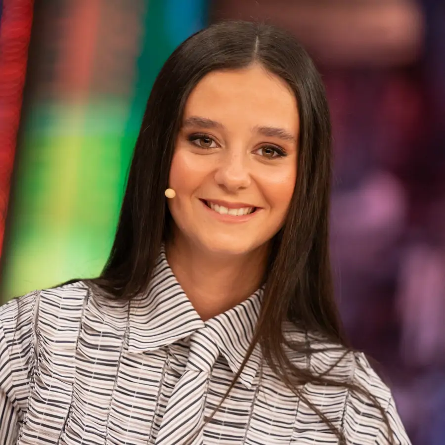 Inma Novillo, maquilladora: "Las pecas 'falsas' de Victoria Federica suavizan los rasgos y aportan esa vibra 'sun-kissed' que tanto buscamos cuando suben las temperaturas"