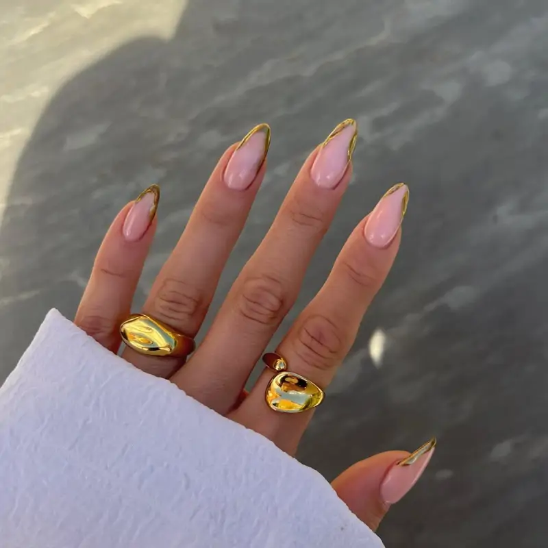 uñas francesas elegantes boda  Cromadas doradas