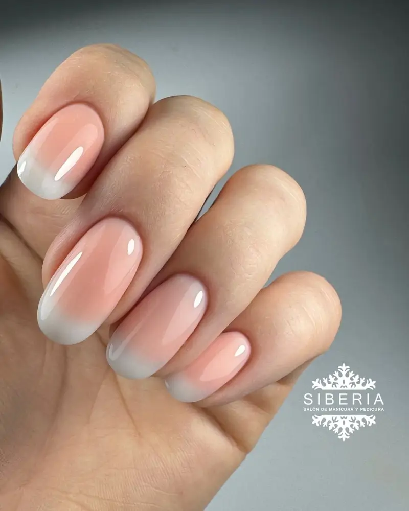 uñas francesas elegantes boda  efecto difuminado