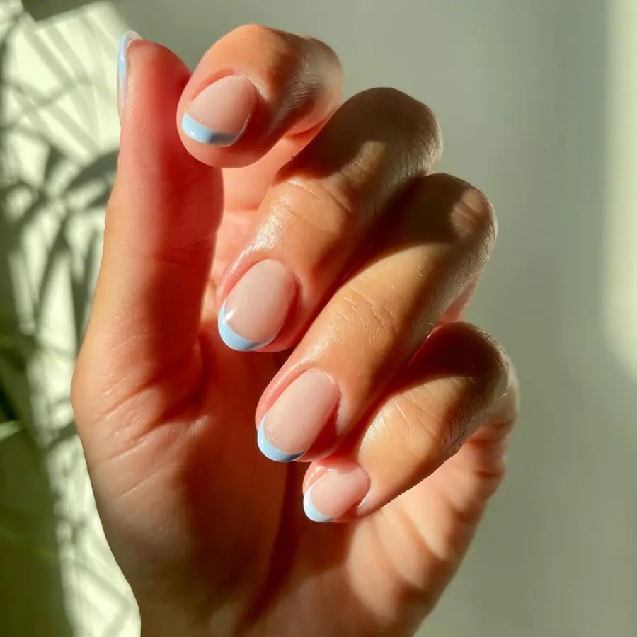 manicura adjunta