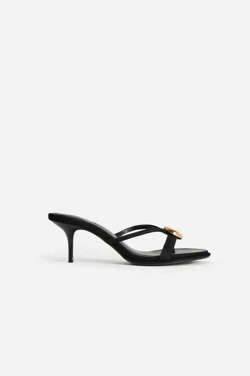 Sandalias tacon sensato Zara looks verano