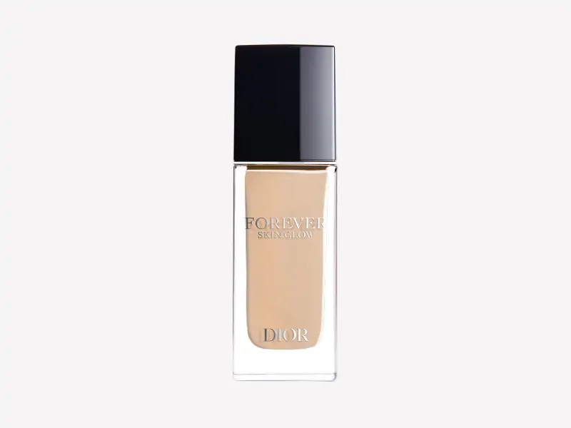 08 Base de maquillaje Forever Skin Glow de Dior