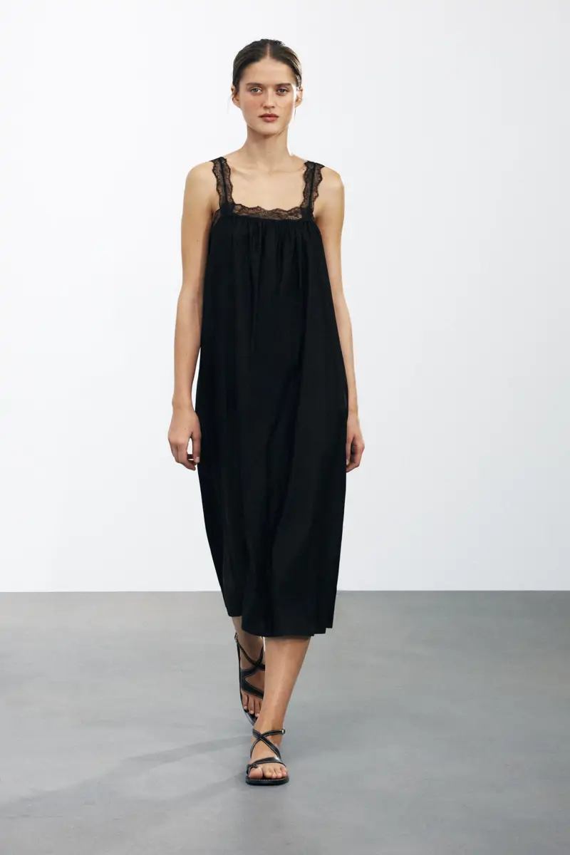 Vestido con encaje