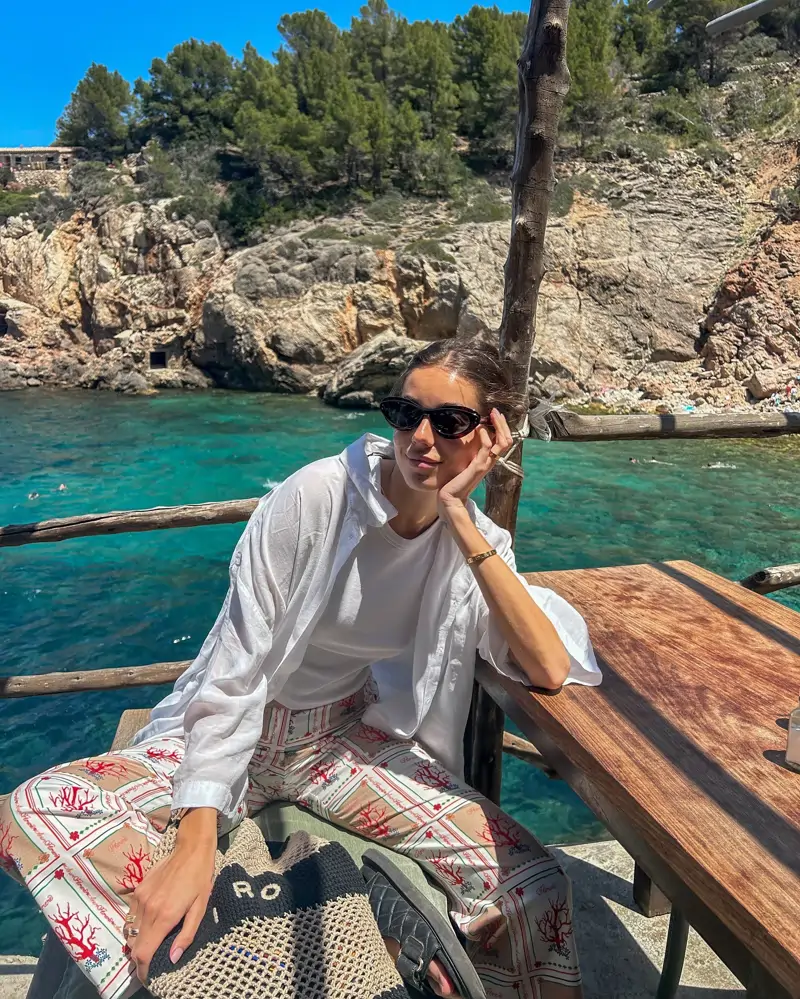 No me gusta enseñar rodilla en verano: 7 pantalones de lino rebajados en Sfera que me hacen sentir elegante y fresquita
