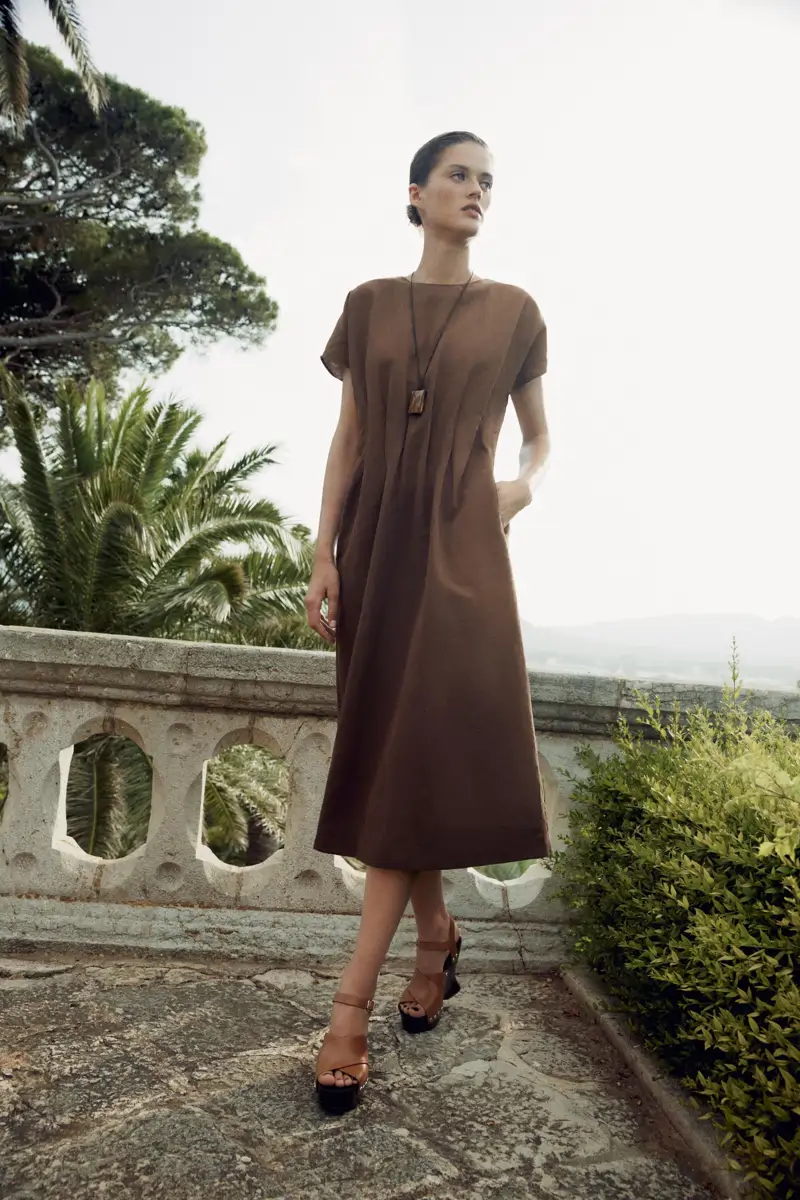 vestido fruncido zara marron
