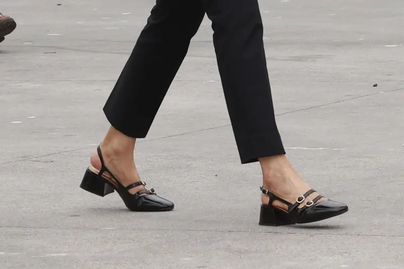 Zapatos de Sézane de la reina Letizia