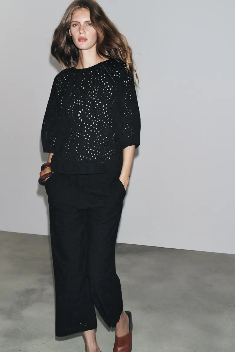 blusa bordada zara 