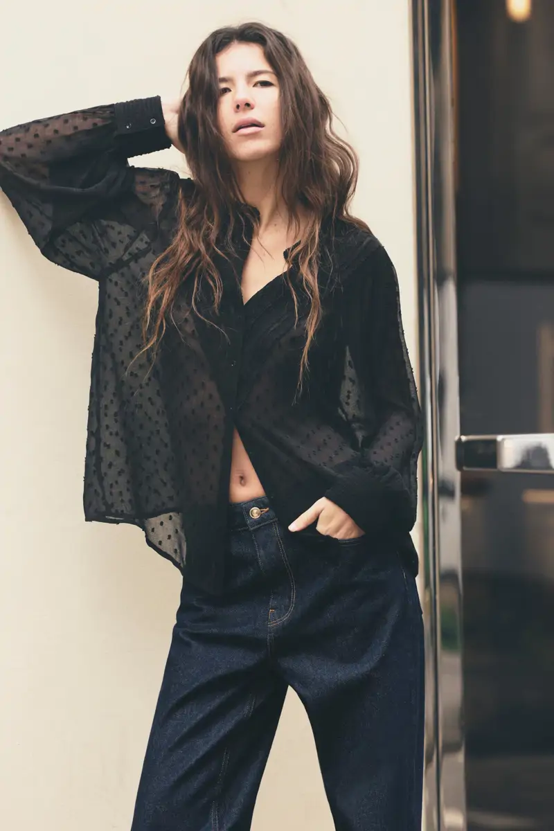 camisa transparente Zara