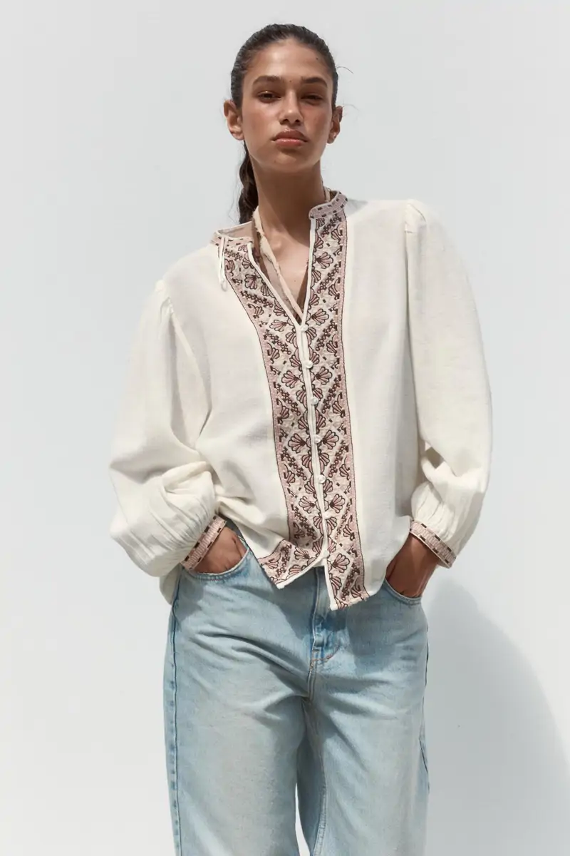 BLUSA