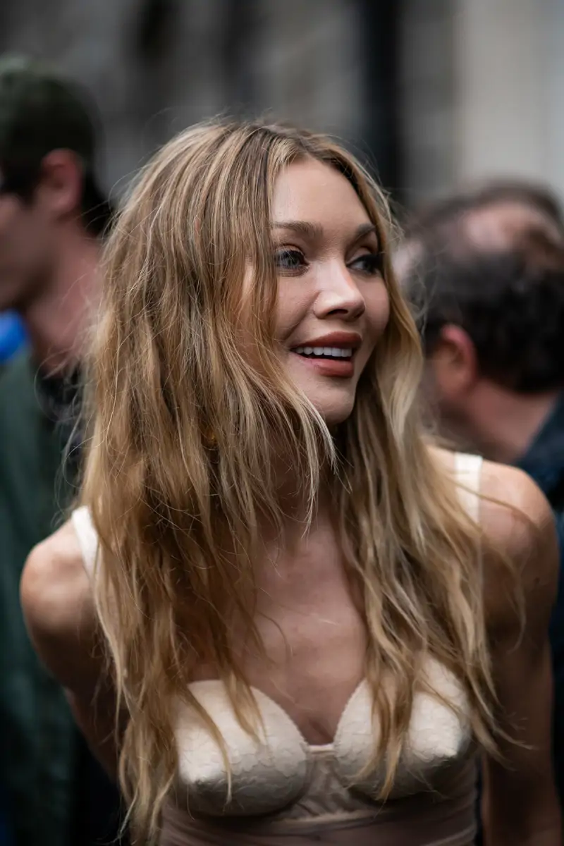 Pelo encrespado frizz