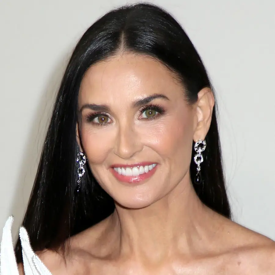 Demi Moore, sobre su dieta para estar joven y delgada a los 62 años: “En el desayuno, media taza de avena con agua"