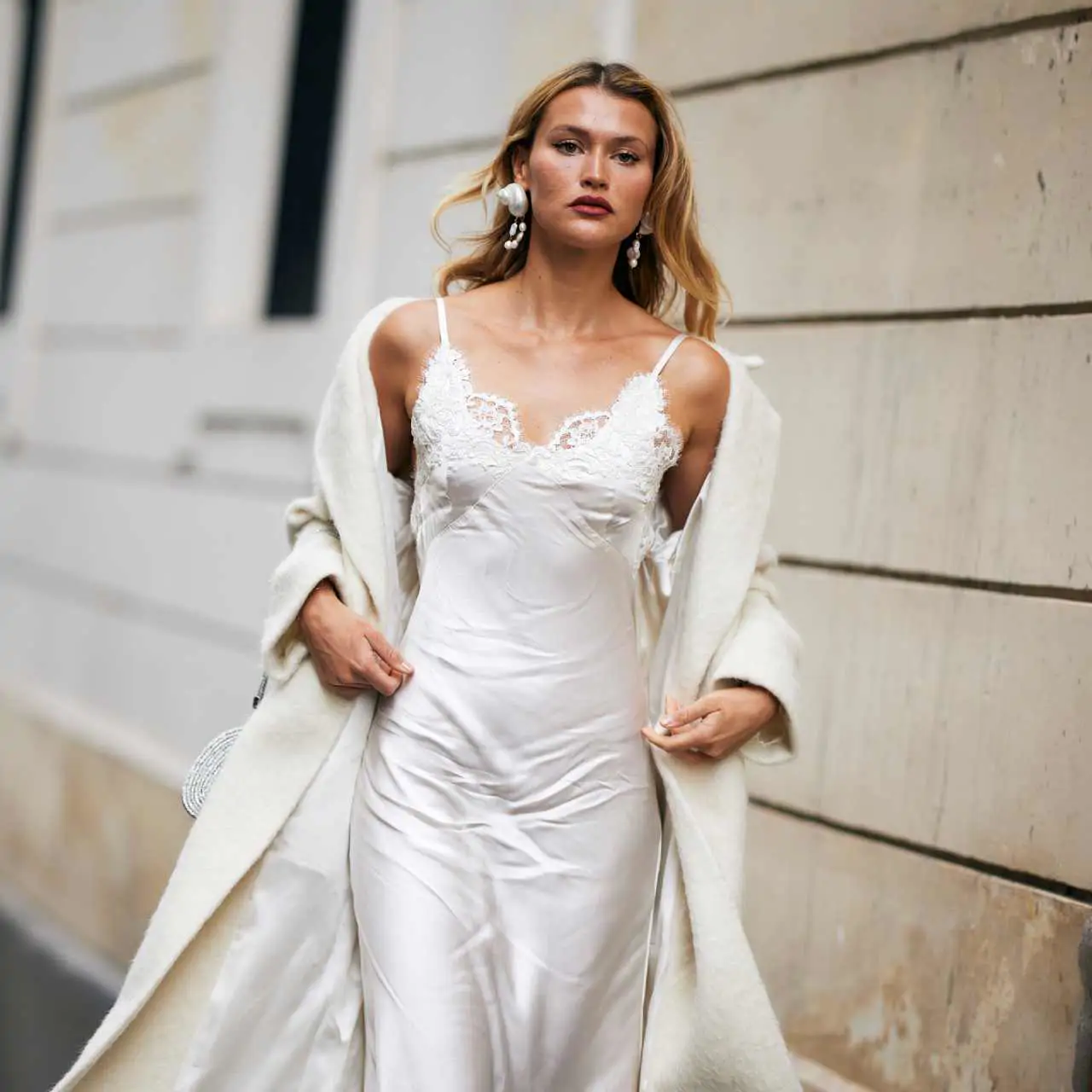 Vestidos lenceros de Zara