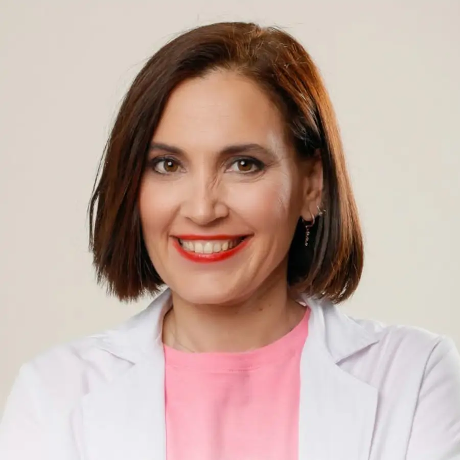 Boticaria García, farmacéutica: “La cuchilla de depilar realmente se puede cambiar cada 5 o 7 pasadas, o sea una cuchilla por semana, pero tiene que estar en perfecto estado”