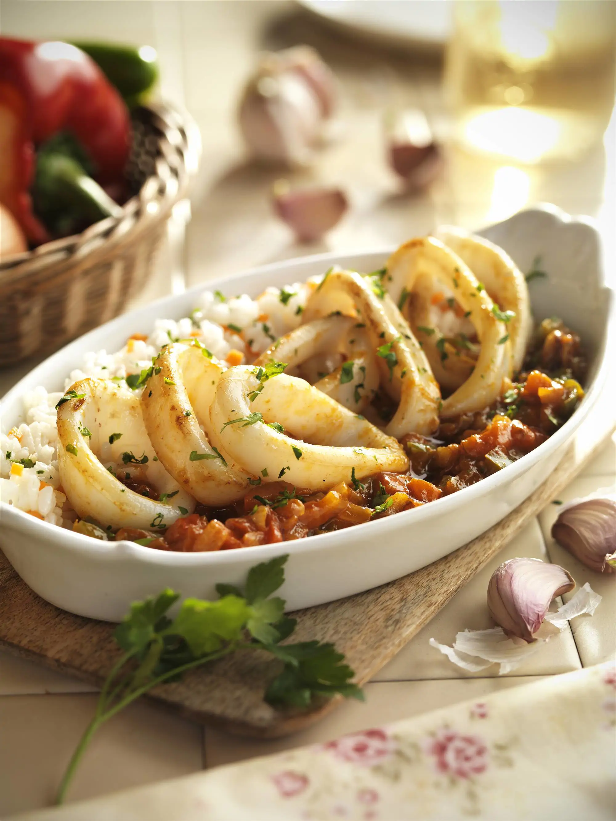 Calamares a la riojana con arroz blanco