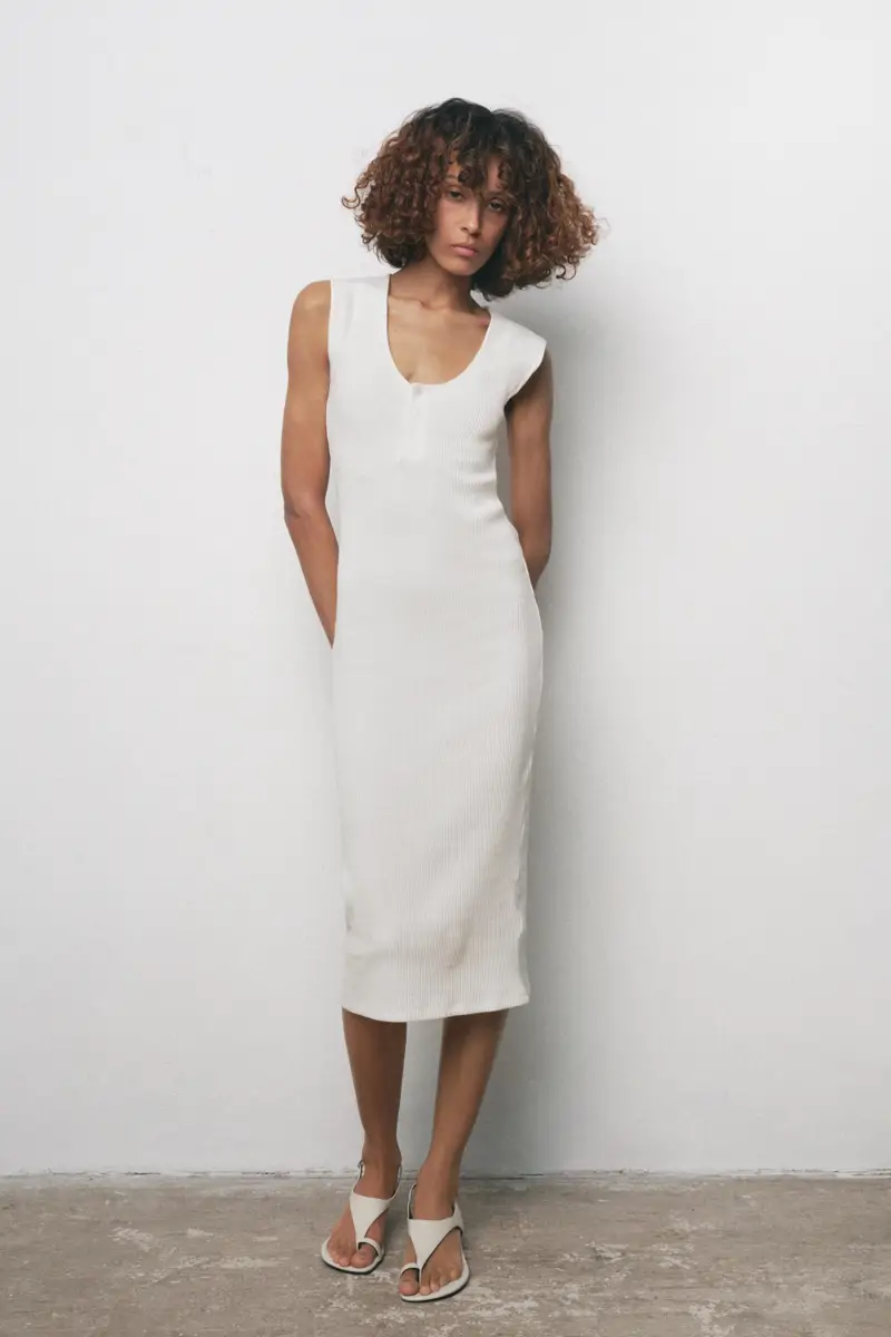vestido blanco zara