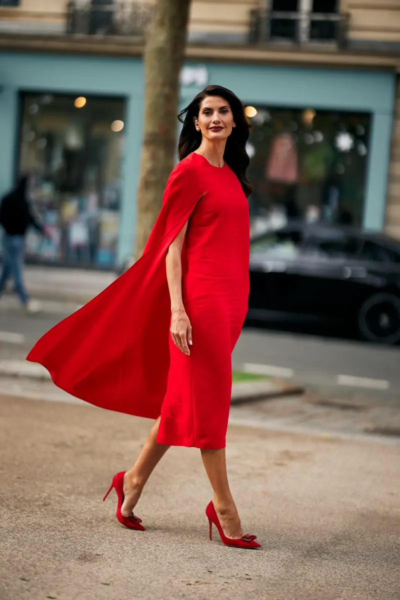 Como combinar vestido rojo