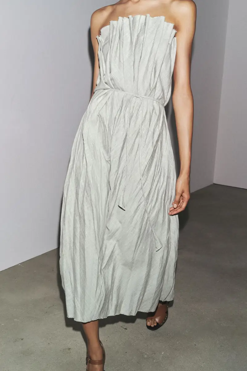 vestido midi plisado zara