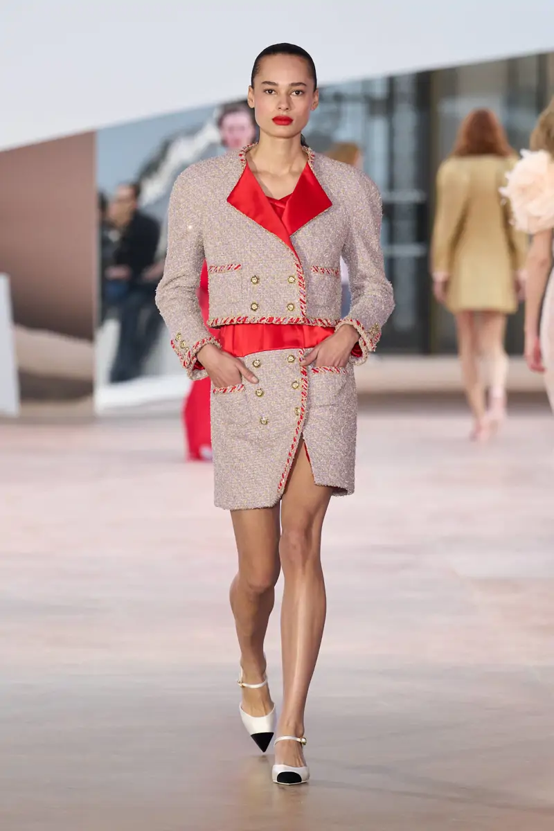 Chanel 