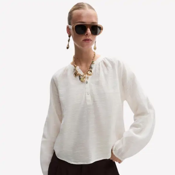 Blusa rústica abullonada