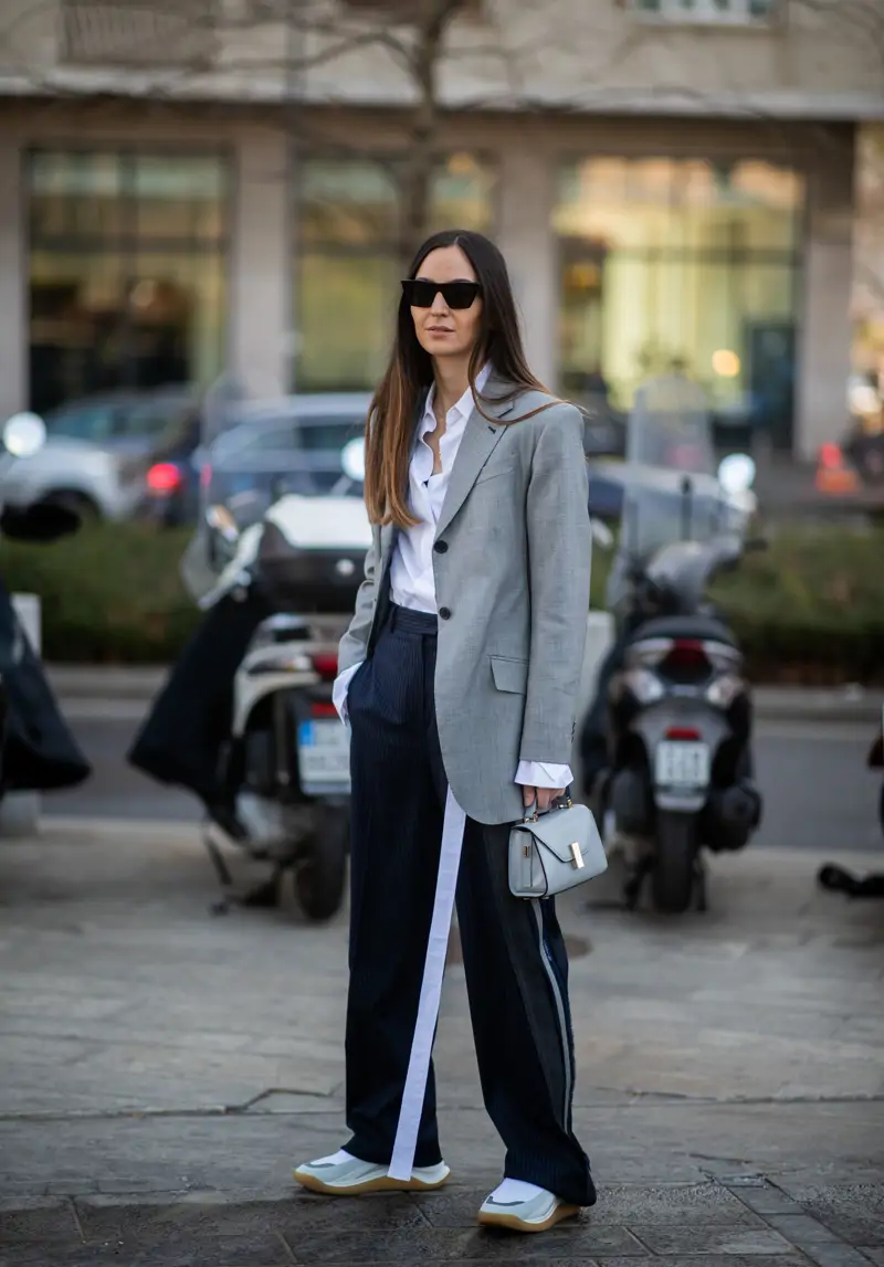 outfits comodos para teletrabajar jogger