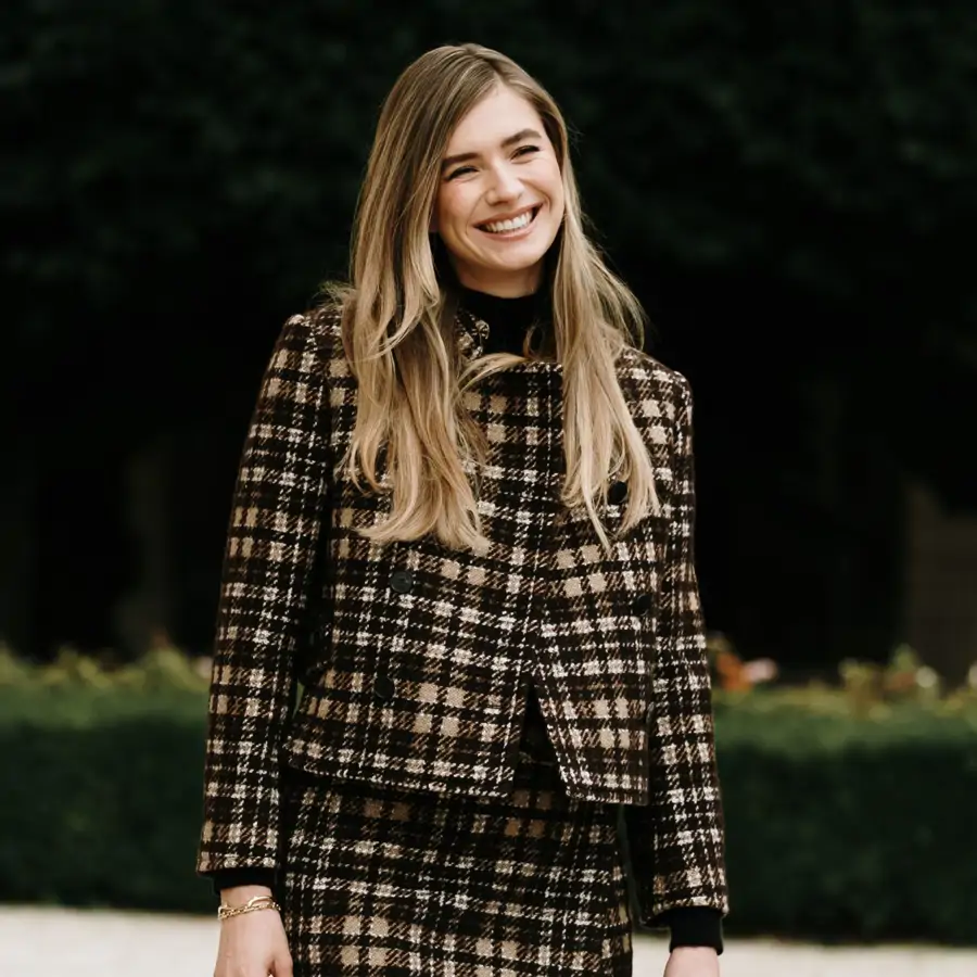 Cómo vestir el estilo preppy en 2025: 10 looks de inspiración muy elegantes y fáciles de copiar