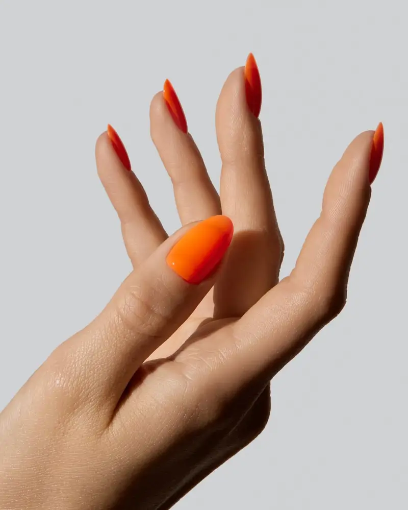 Ideas uñas naranjas elegantes