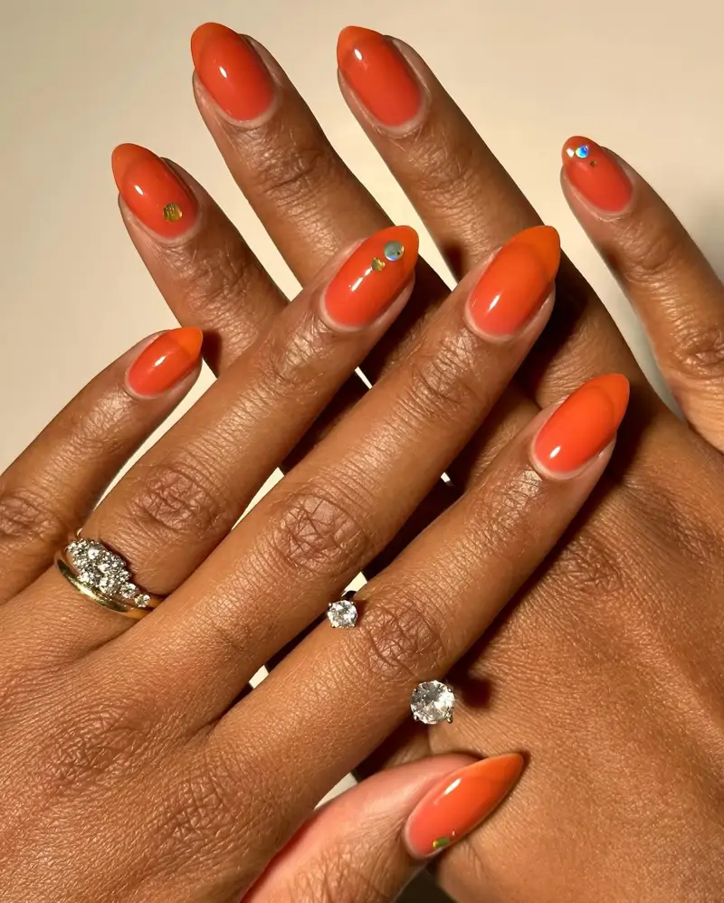 Ideas uñas naranjas elegantes