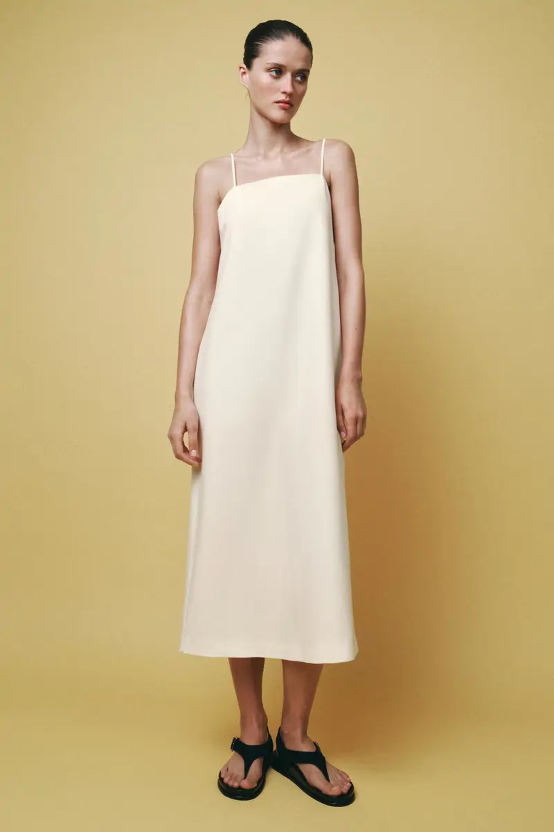 Vestido minimal tirantes