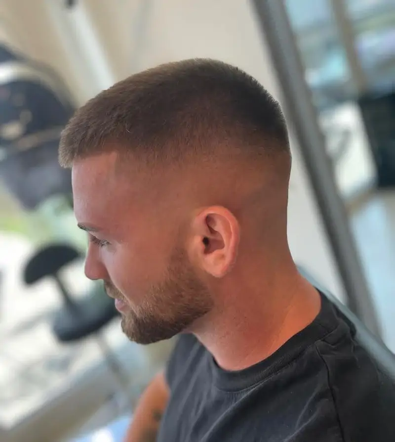 cortes de pelo buzz cut para hombre Buzz skin fade