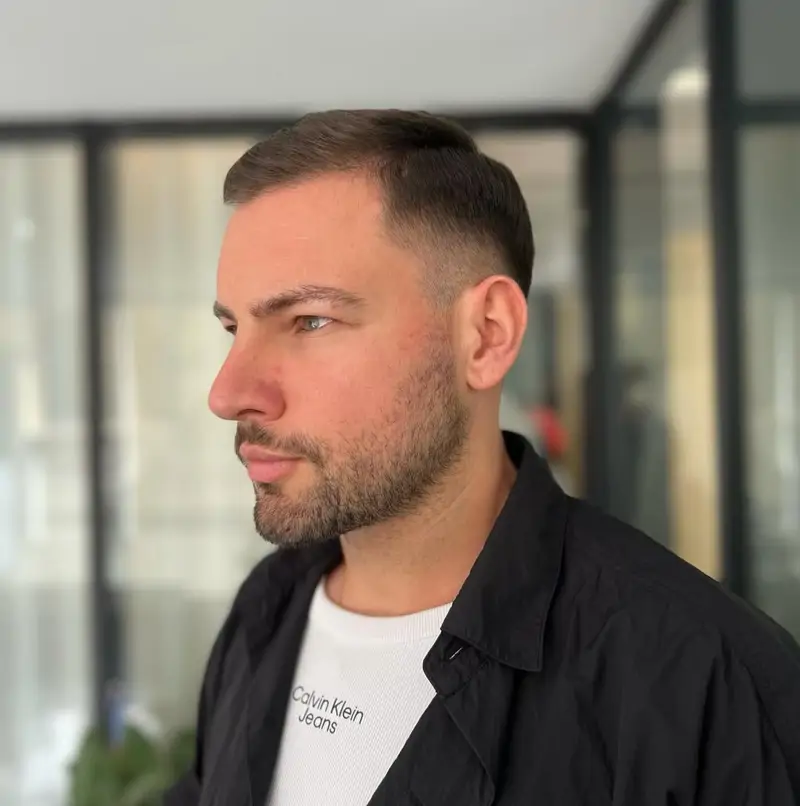 cortes de pelo buzz cut para hombre crecido