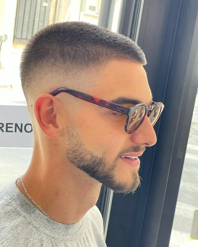 cortes de pelo buzz cut para hombre high fade