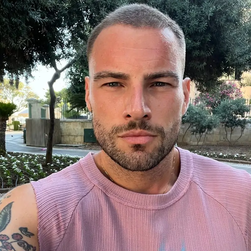 cortes de pelo buzz cut para hombre