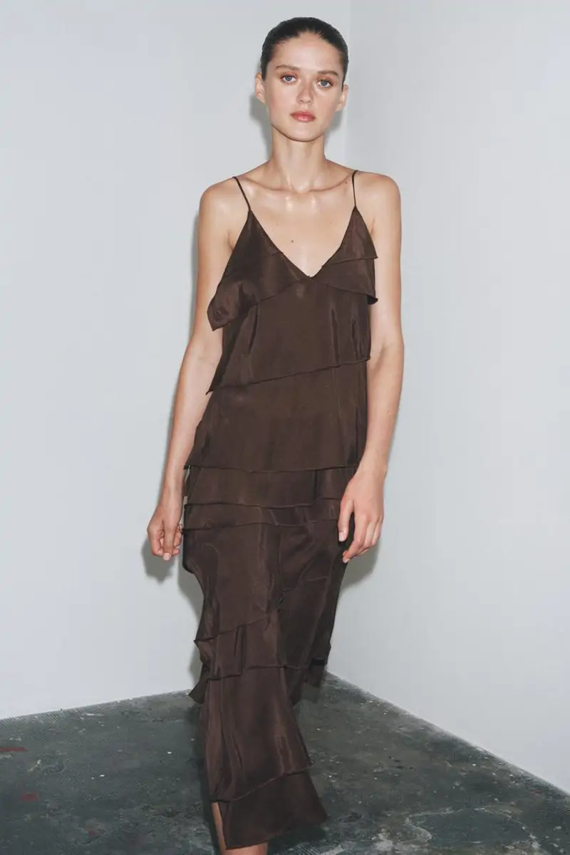 Vestido volantes