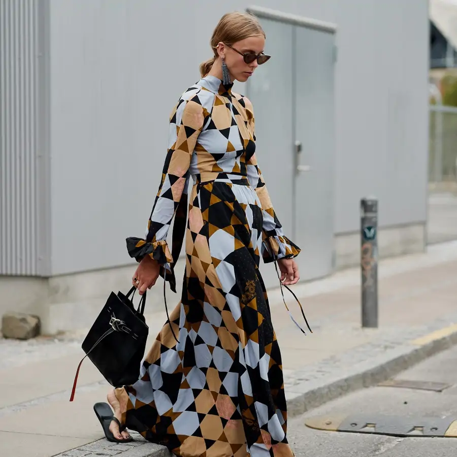 Cómo combinar vestidos largos de forma elegante en verano: 10 looks de tendencia y fáciles de copiar 