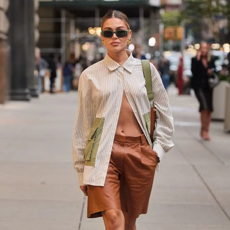 Adiós, bermudas lisas: acaban de llegar a Zara los modelos estampados que combinan con todas tus blusas blancas y sandalias