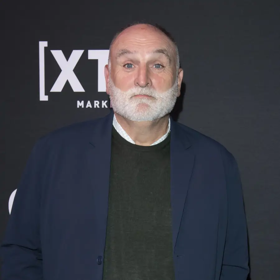 Chef José Andrés: "Mi receta de huevos rellenos favorita rinde homenaje a la preparación tradicional española con atún y la salsa Valentina le da el toque picante"