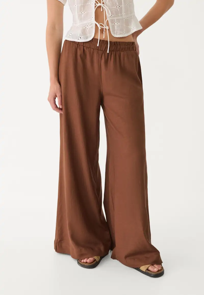 pantalon palazzo stradivarius