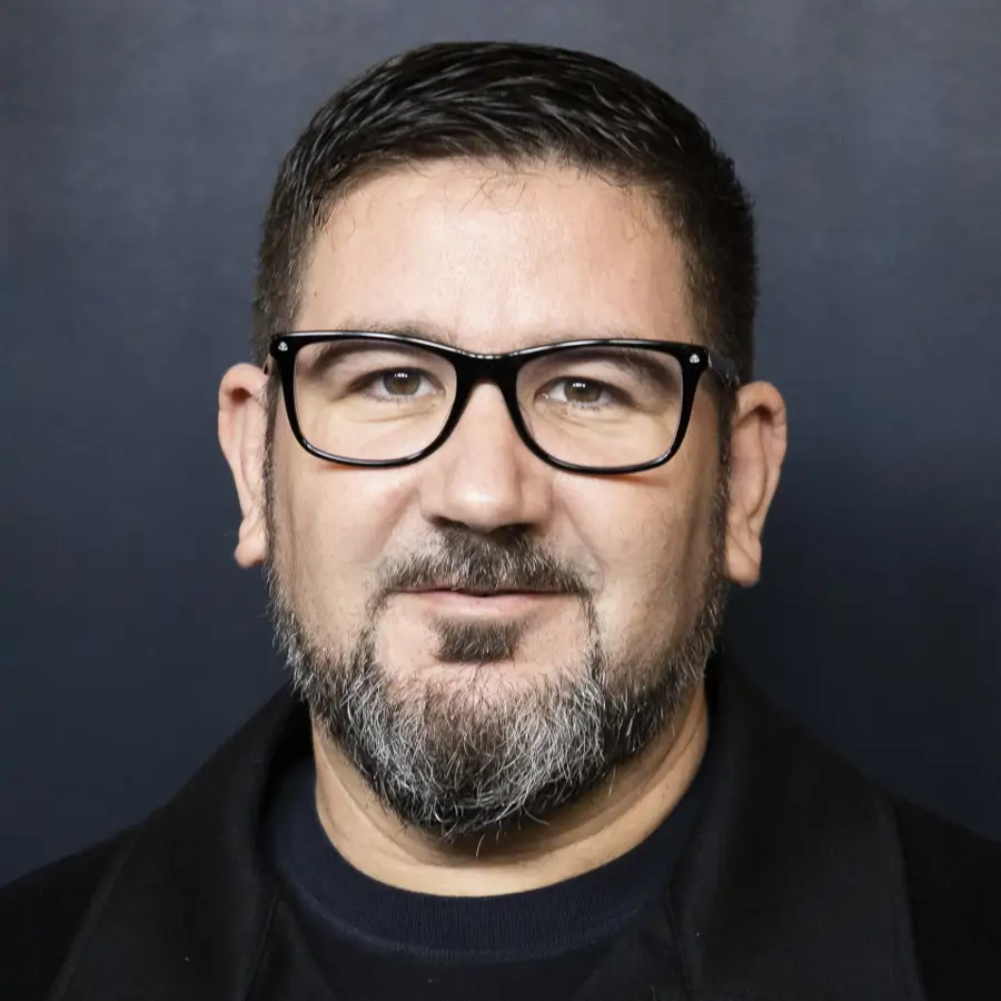 Chef Dani García: "Madrileños, el bocadillo de calamares lo vamos a hacer a nuestra manera, con mayonesa de tinta de calamar. Os pido perdón de antemano"