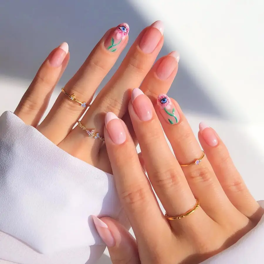 10 ideas de uñas cortas decoradas para verano 2025 que no son francesa: elegantes y mucho más en tendencia